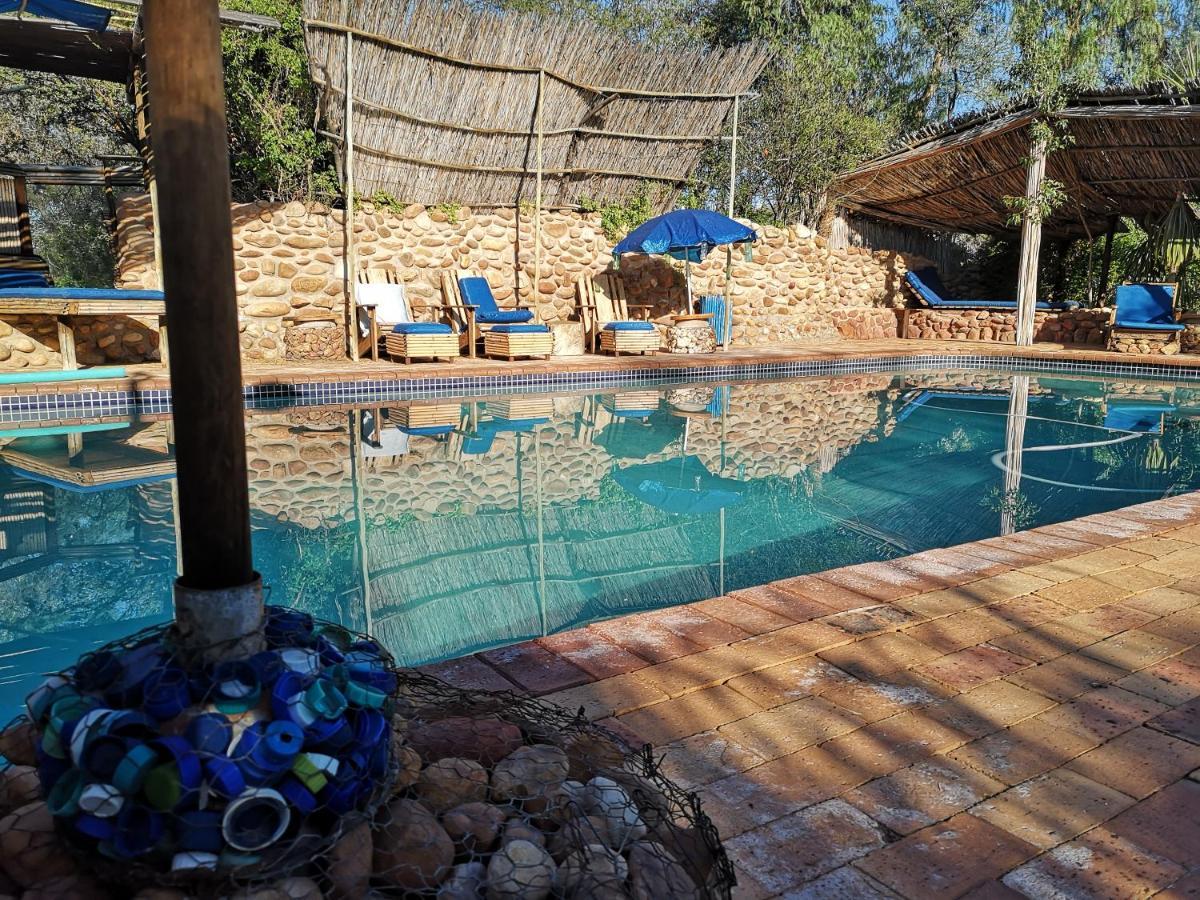 Amber Lagoon Backpackers Lodge Vleirivier Exterior foto